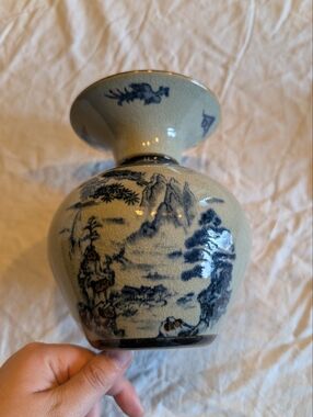 2/40$ Blue and Taupe Scenic Porcelain Vase -japanese Traditional Home Accent